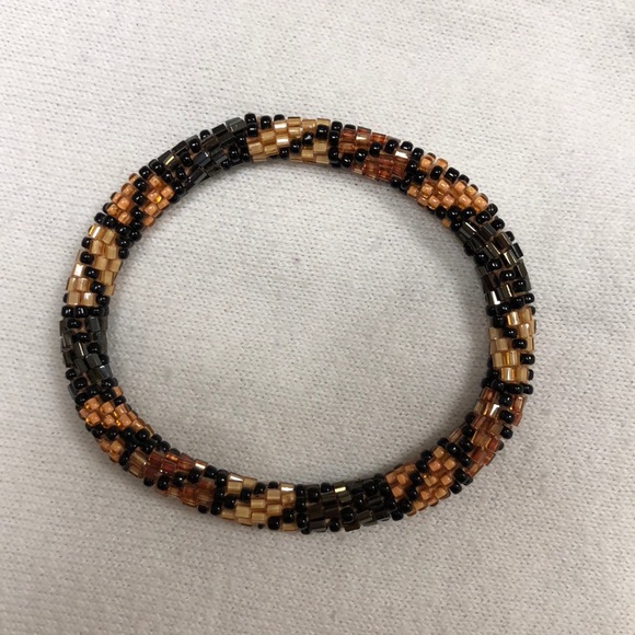 Bracelets - Picture 3 of 5